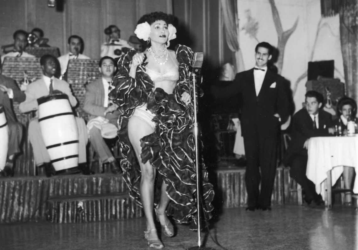 aprende a salsear en Málaga