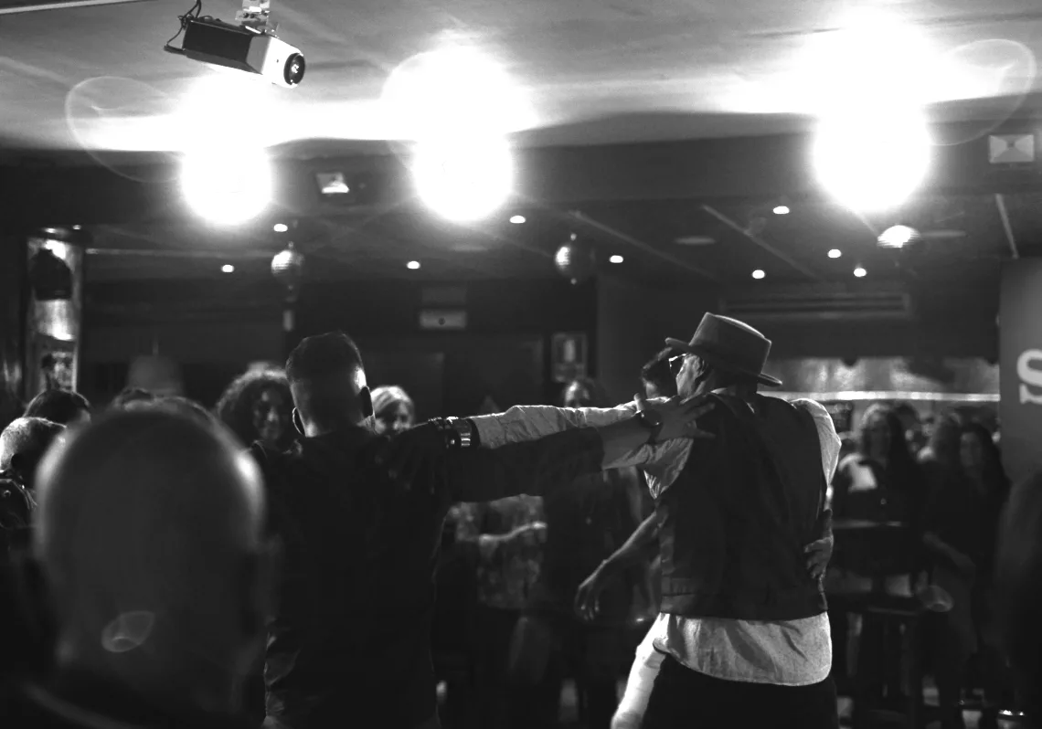 Salsando en la Costa del Sol, clases de Salsa en Malaga