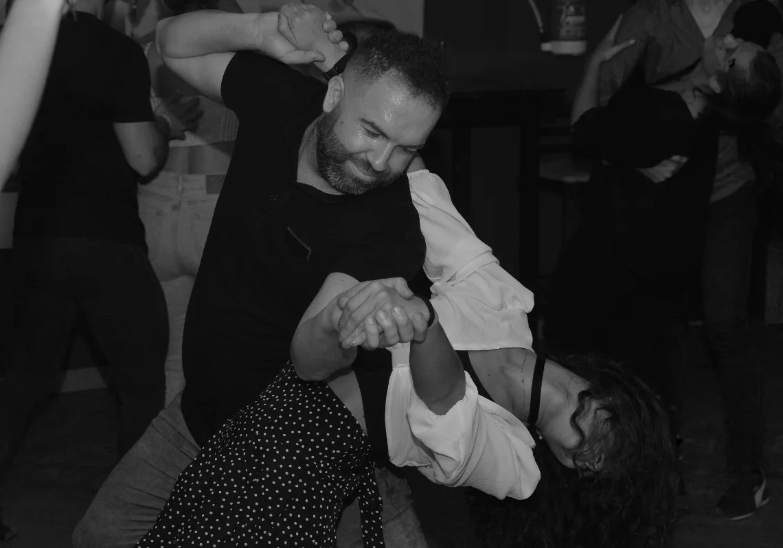 Todo sobre donde bailar Salsa en Málaga